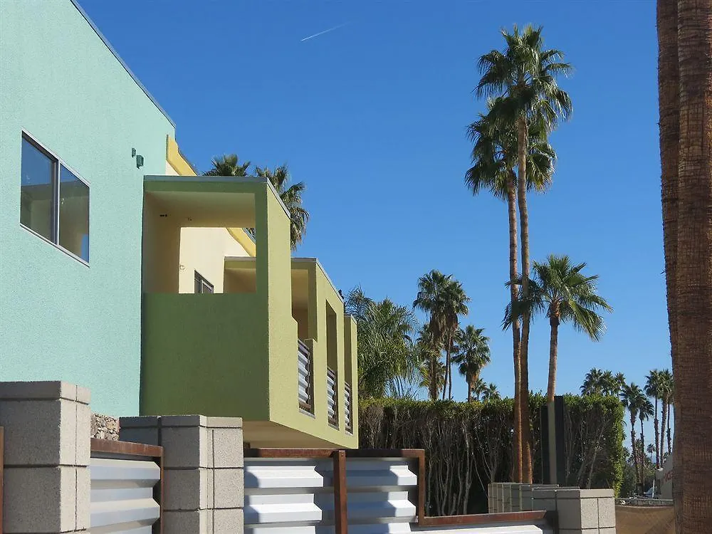 מלון Random Haus פאלם ספרינגס